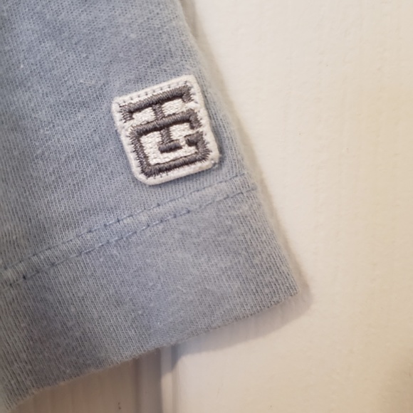 AEO Tailgate Mount Rainier T Shirt - Small - Picture 3 of 4